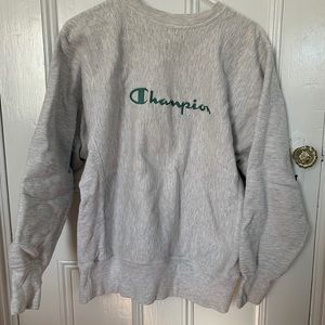 Vintage Champion Sweatshirt